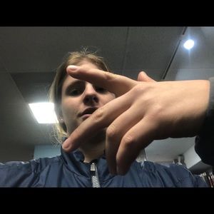 Meet your Posher, Courtney